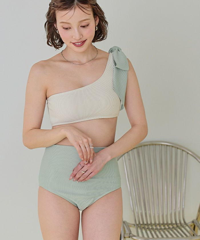 お中元 お歳暮 お年賀 夏 冬 年末年始のご挨拶 ギフト 通販な forme オフショルダー トップOFF 目覚め SHOULDER TOP 東原亜希 トップス
